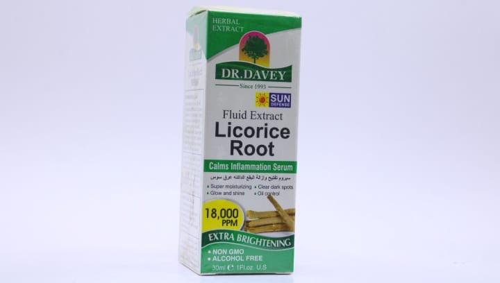 كريم لعلاج الهالات السوداء وتجاعيد حول العين بعرق السوس